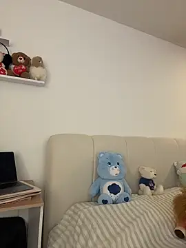 oriana zoeee online show from 04/23/26, 12:17