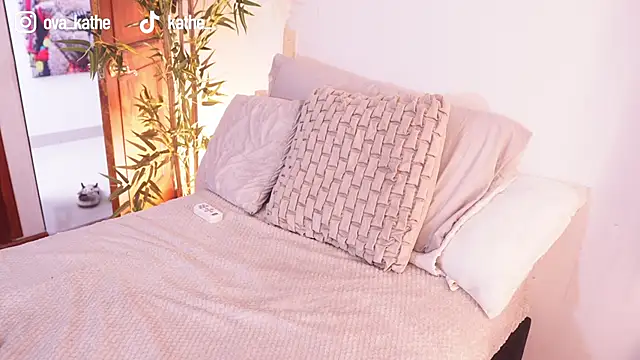 Lucy fit online show from 03/27/26, 06:09