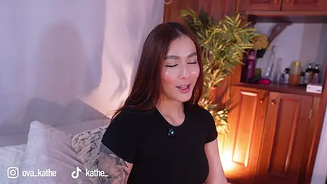 Lucy fit online show from 02/21/26, 10:17