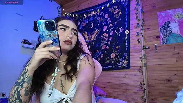 valenor  online show from 09/09/25, 01:38