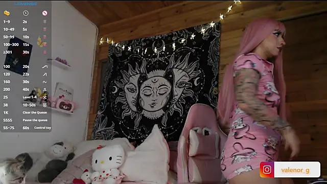 valenor  online show from 03/16/25, 03:14