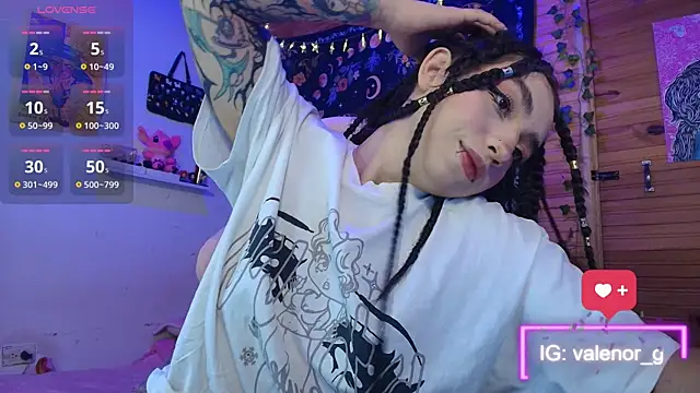 valenor  online show from 11/19/25, 03:06