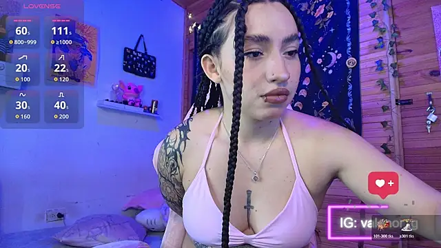 valenor  online show from 11/12/25, 02:26