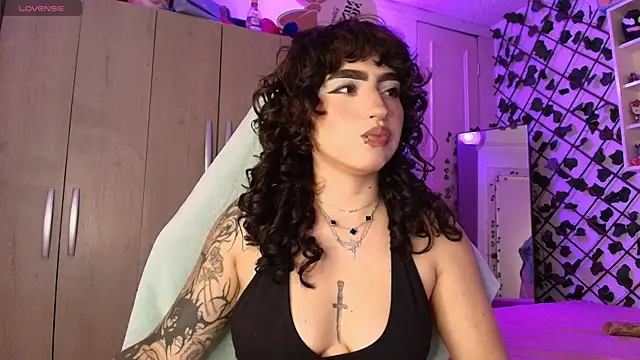 valenor  online show from 07/09/26, 03:18