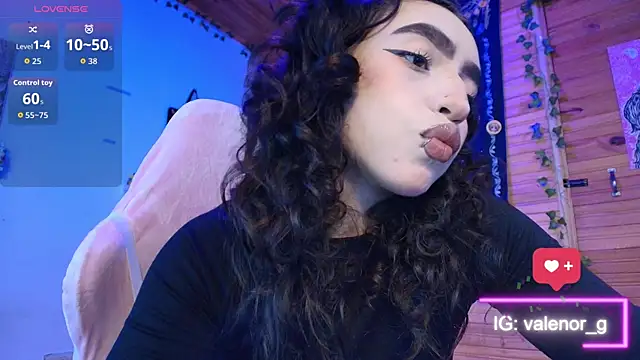 valenor  online show from 09/20/25, 03:22