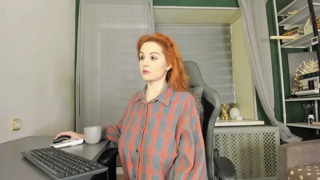 -Aariella- online show from 06/09/26, 09:38