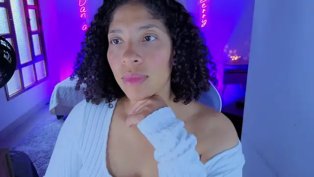 DannaBerry online show from 04/15/26, 04:00