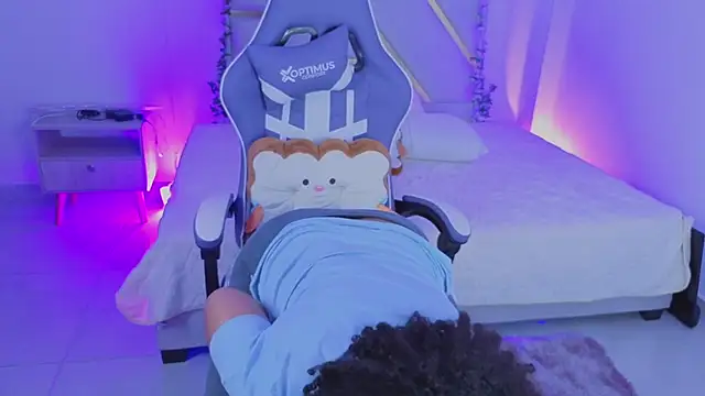 DannaBerry online show from 10/29/25, 03:44