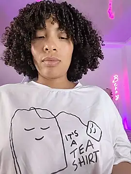 DannaBerry online show from 11/18/25, 03:04