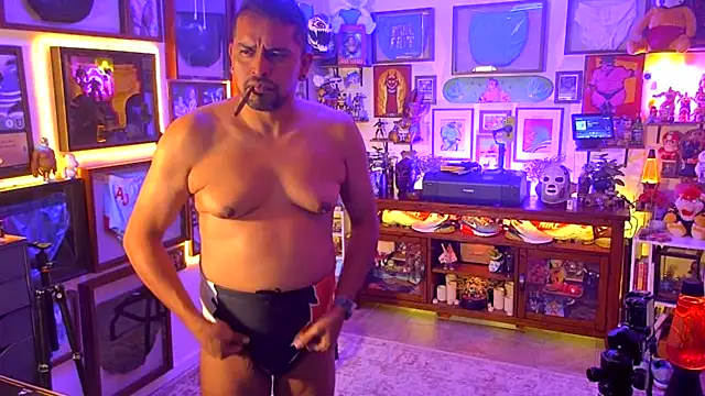 Briefs bud online show from 11/26/25, 02:44