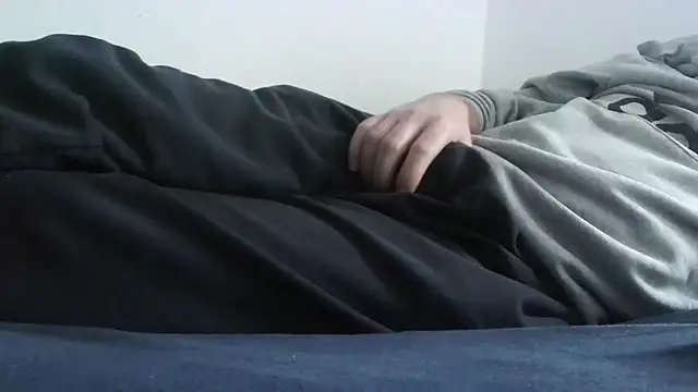 ScalicHat69 online show from 02/04/26, 03:40