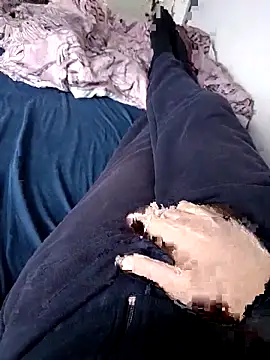 ScalicHat69 online show from 10/05/25, 12:40