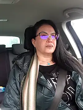 x  KHALEESI  x online show from 02/13/26, 08:47