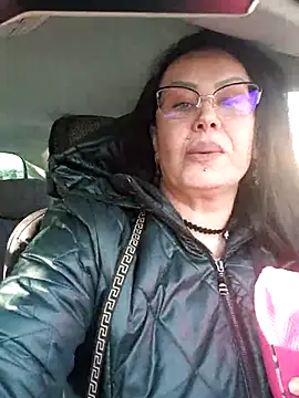 x  KHALEESI  x online show from 12/15/25, 07:25