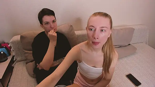 secret dreams   online show from 03/24/26, 07:14