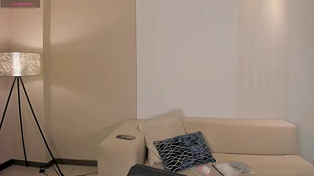 NinaMichelle online show from 03/25/26, 06:18