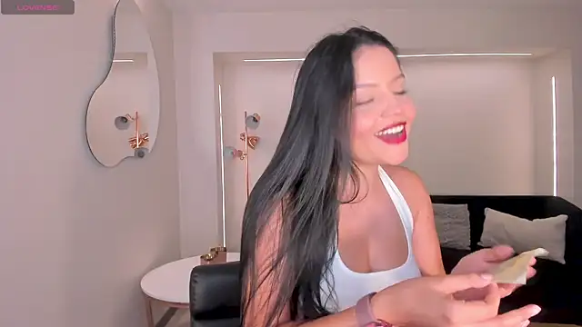 NinaMichelle online show from 03/18/26, 06:20