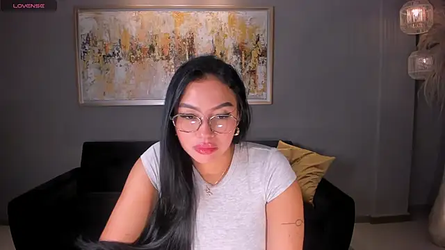 Snapshot of MollyJones_ chatting on 05/30/26, 11:38 MollyJones online show from 05/30/26, 11:38