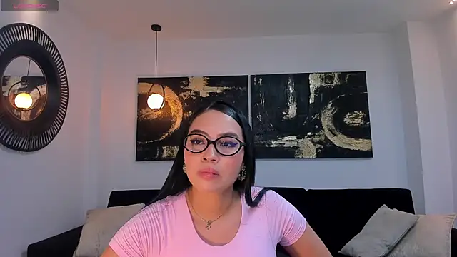 Snapshot of MollyJones_ chatting on 06/16/26, 07:14 MollyJones online show from 06/16/26, 07:14
