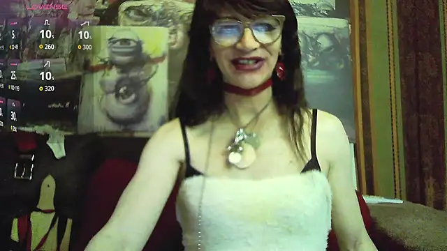 Snapshot of TheBlackWtch chatting on 10/29/25, 05:56 TheBlackWtch online show from 10/29/25, 05:56