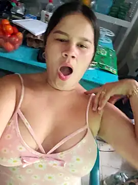 sweet lucia online show from 12/01/25, 02:07