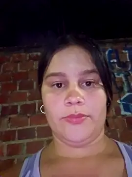 sweet lucia online show from 11/06/25, 12:14