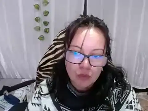 Snapshot of Sonialorens_ chatting on 02/07/25, 02:37 Sonialorens online show from 02/07/25, 02:37