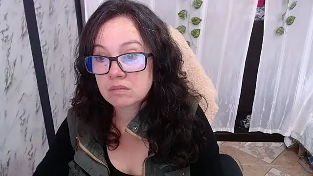 Snapshot of Sonialorens_ chatting on 03/05/25, 03:51 Sonialorens online show from 03/05/25, 03:51