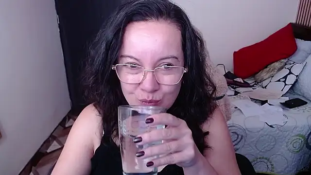 Sonialorens  online show from 01/08/26, 03:07