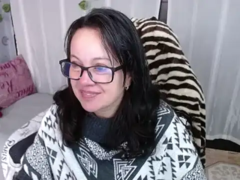 Snapshot of Sonialorens_ chatting on 02/13/25, 02:09 Sonialorens online show from 02/13/25, 02:09