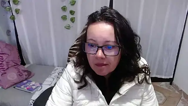 Snapshot of Sonialorens_ chatting on 02/01/25, 12:26 Sonialorens online show from 02/01/25, 12:26