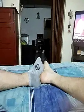 Snapshot of starplss chatting on 10/13/25, 02:24 starplss online show from 10/13/25, 02:24