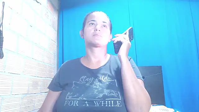 Snapshot of isabella_dirty69 chatting on 01/30/25, 12:16 isabella dirty69 online show from 01/30/25, 12:16