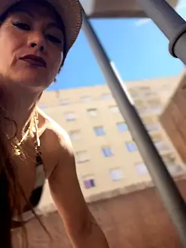 angelitasexy81 online show from 04/03/26, 02:12