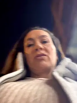 angelitasexy81 online show from 11/25/25, 05:02