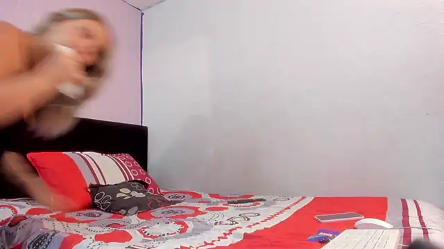 Snapshot of Byanca_Winklar chatting on 10/27/25, 06:42 Byanca Winklar online show from 10/27/25, 06:42