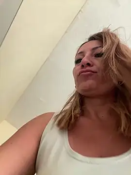 rikaking  online show from 02/08/26, 04:37