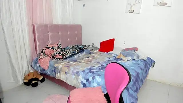 venuxwilliam online show from 09/20/25, 11:43