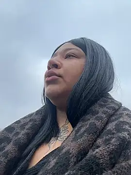 IamSashaLuv online show from 01/07/26, 09:47