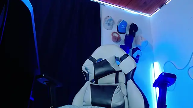 sebastian horny online show from 12/15/25, 05:02