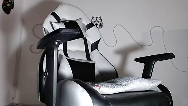 sebastian horny online show from 10/19/25, 01:52