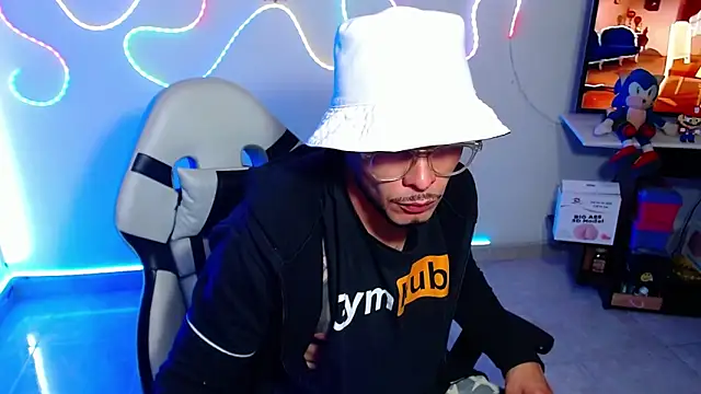 sebastian horny online show from 10/03/25, 07:54