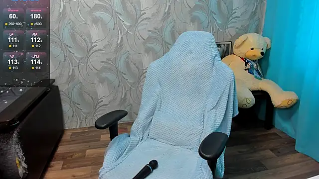 Kitty8meow online show from 10/22/25, 08:14