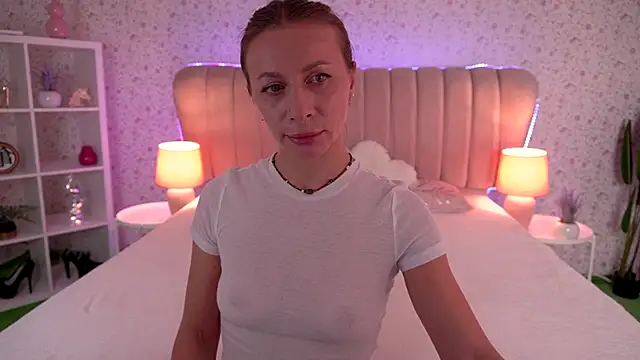 MirandaHobbs online show from 11/25/25, 02:39