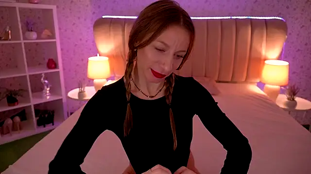 MirandaHobbs online show from 11/30/25, 07:53