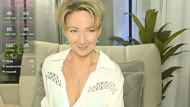 AkexandraFix online show from 11/10/25, 01:05