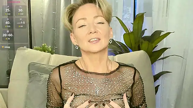 AkexandraFix online show from 10/06/25, 01:01