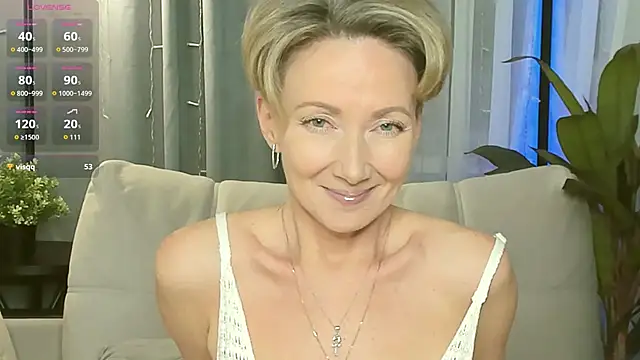 AkexandraFix online show from 12/01/25, 01:12