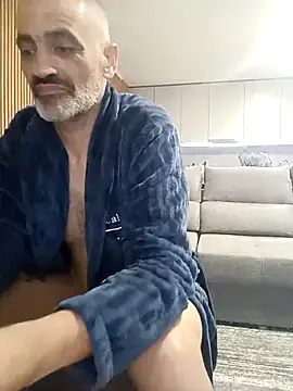 Gumatos online show from 04/16/26, 01:50