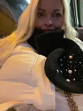 Lisavontease online show from 02/01/25, 05:37